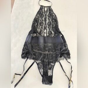 Jette Black Lace Chemise